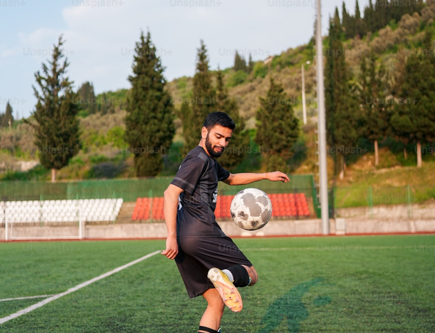 Player training on the pitch